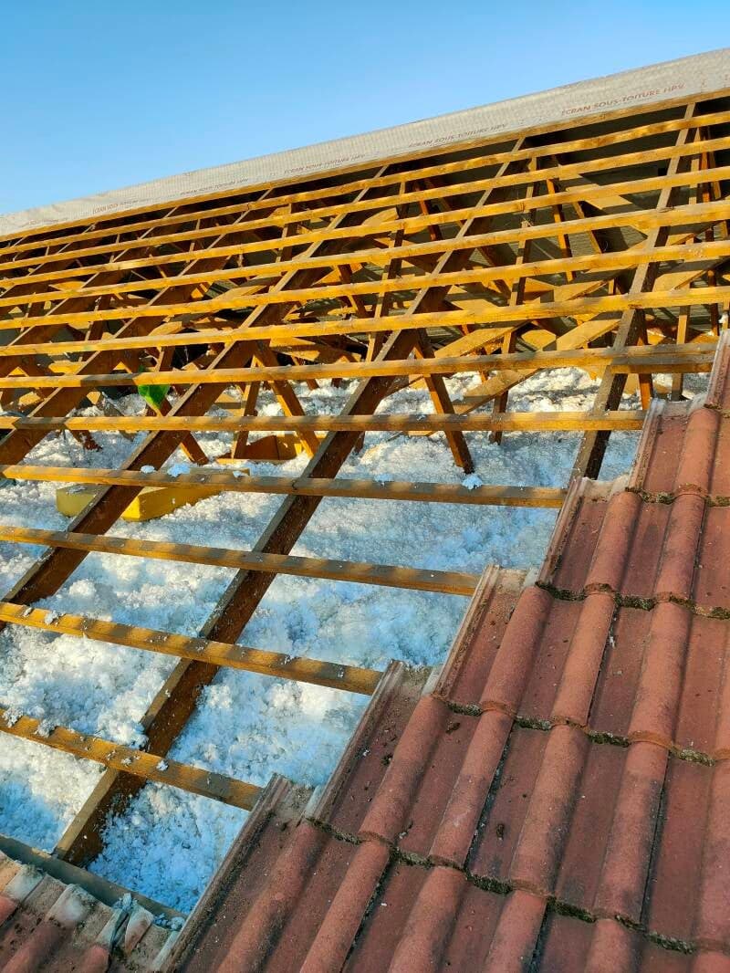 Réfection complète de toiture à Villefontaine — photo 1
